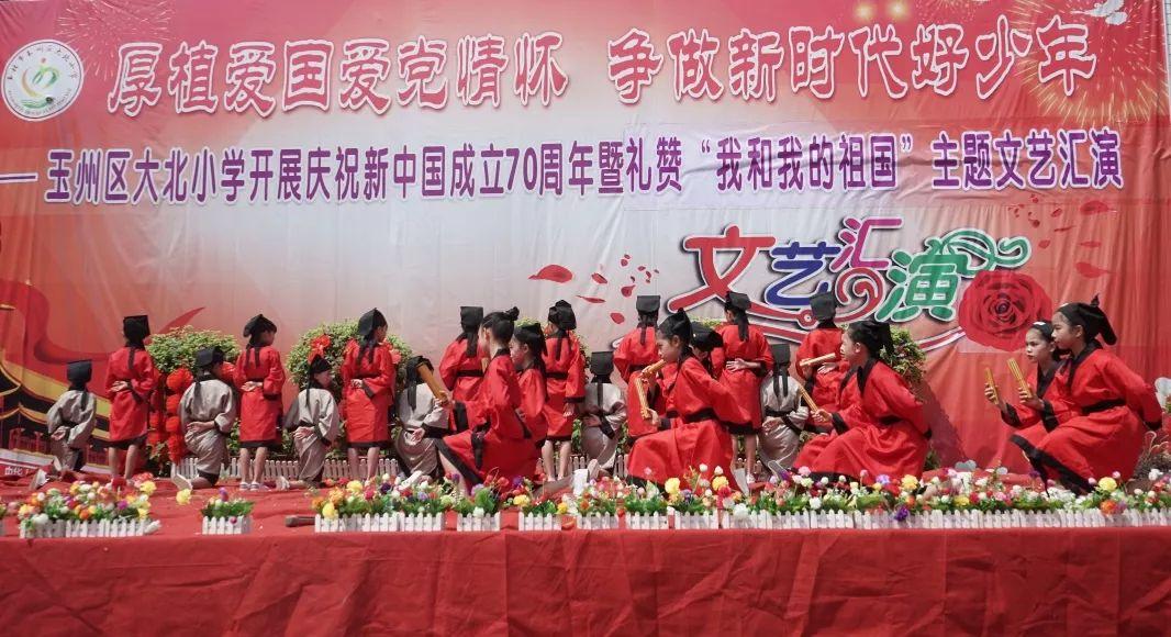 【主动创稳】六巷派出所根植乡土铸警魂