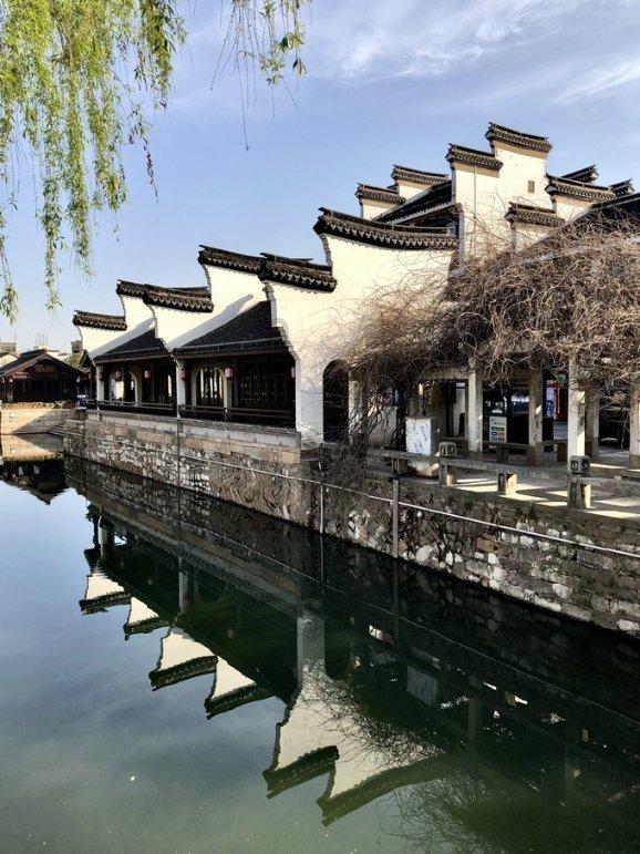 药明康德:密切关注草案立法程序进展,业务发展不会对任何国...